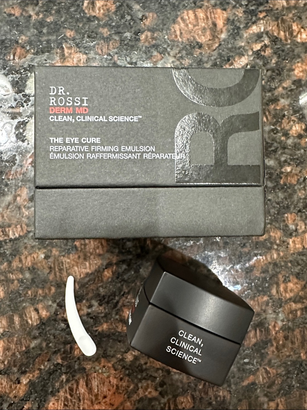 The Eye Cure Reparative Firming Emulsion